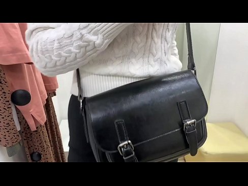❤️ Мастурбатсияи оммавии зани ҷавон ФералБерри бо дилдо дар утоқи мувофиқ Видео мақъад дар tg.creditme.top ️❤
